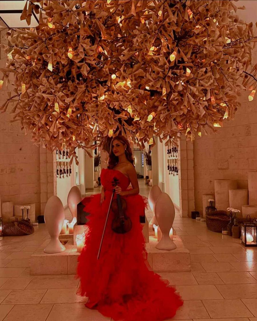 Fabiana Marasco Violinist for Weddings and Private Events in Italy